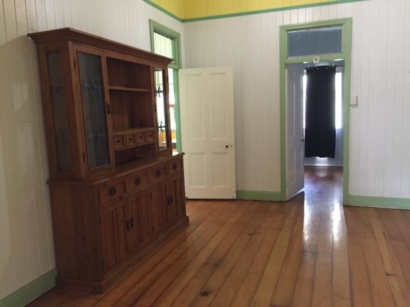 76 Campbell Street, Wandal QLD 4700